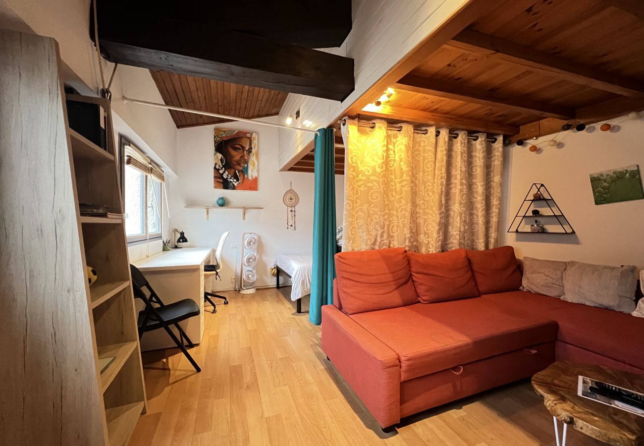 Appartement à Toulouse - L'Esquirol ☀︎ Studio Charmant ☀︎ Coeur de Toulouse 