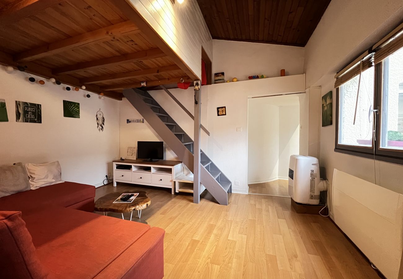 Appartement à Toulouse - L'Esquirol ☀︎ Studio Charmant ☀︎ Coeur de Toulouse 