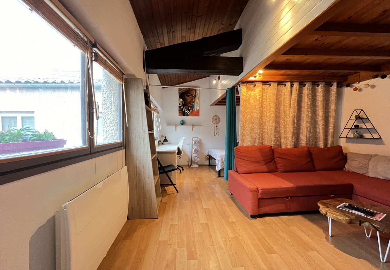 Appartement à Toulouse - L'Esquirol ☀︎ Studio Charmant ☀︎ Coeur de Toulouse 