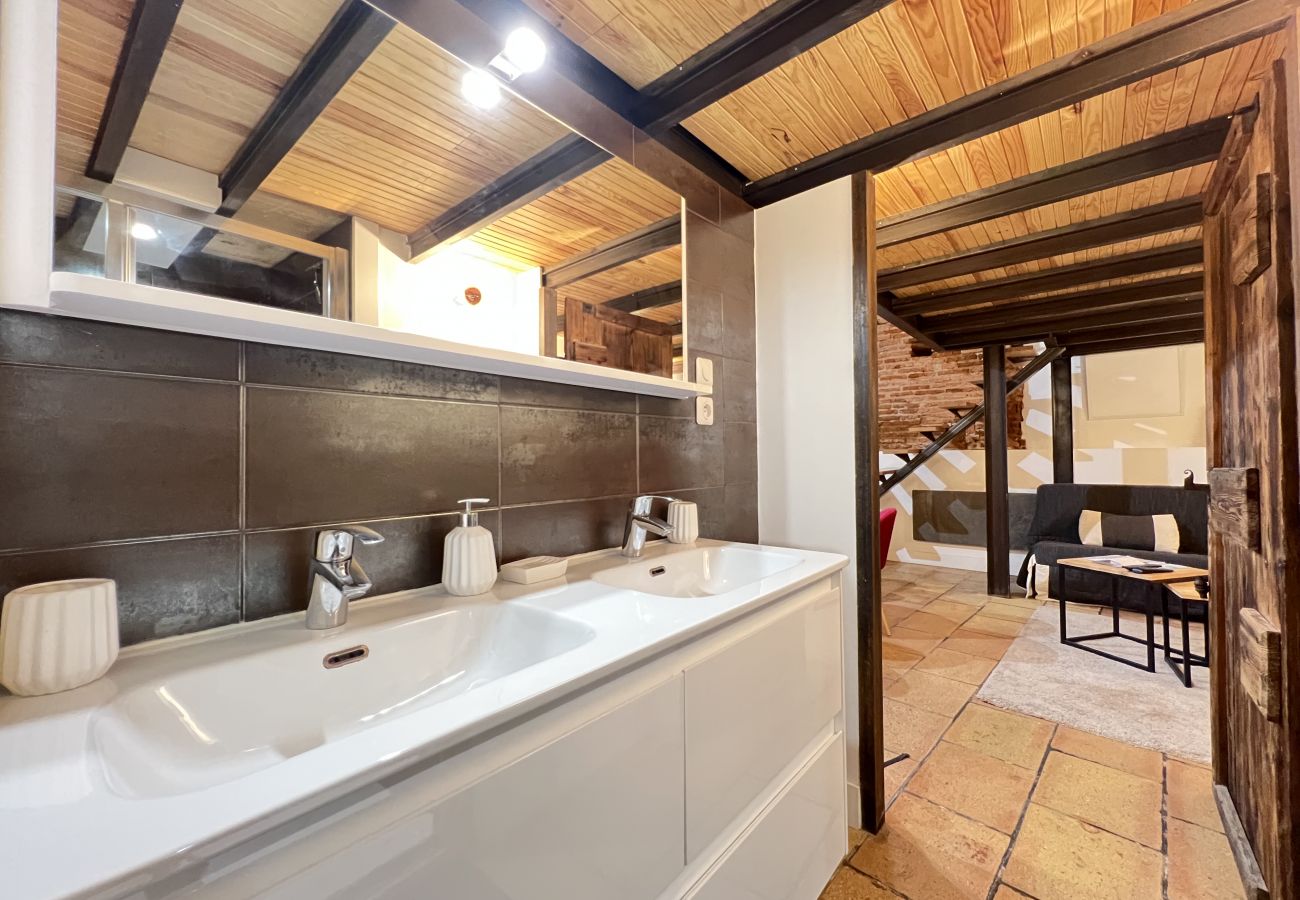 Appartement à Toulouse - La Romance - Loft Ancien au coeur de Toulouse