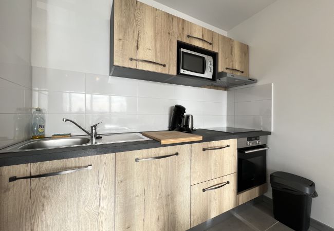 Appartement à Frouzins - Le Lamartine 🏕: baignez dans la nature en ville  Appartement à Frouzins - Le Lamartine 🏕: baignez dans la nature en ville