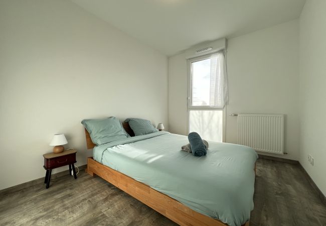 Appartement à Frouzins - Le Lamartine 🏕: baignez dans la nature en ville  Appartement à Frouzins - Le Lamartine 🏕: baignez dans la nature en ville