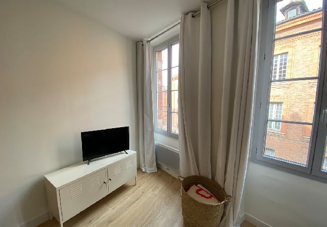 Appartement à Toulouse - Le Garonne🌊Agréable Studio☀︎ proche du Capitole 