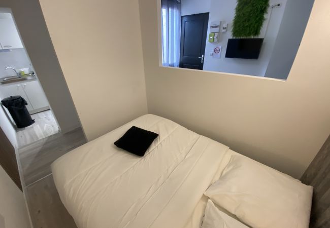 Appartement à Toulouse - L'Arène : T1bis refait à neuf à deux pas du métro