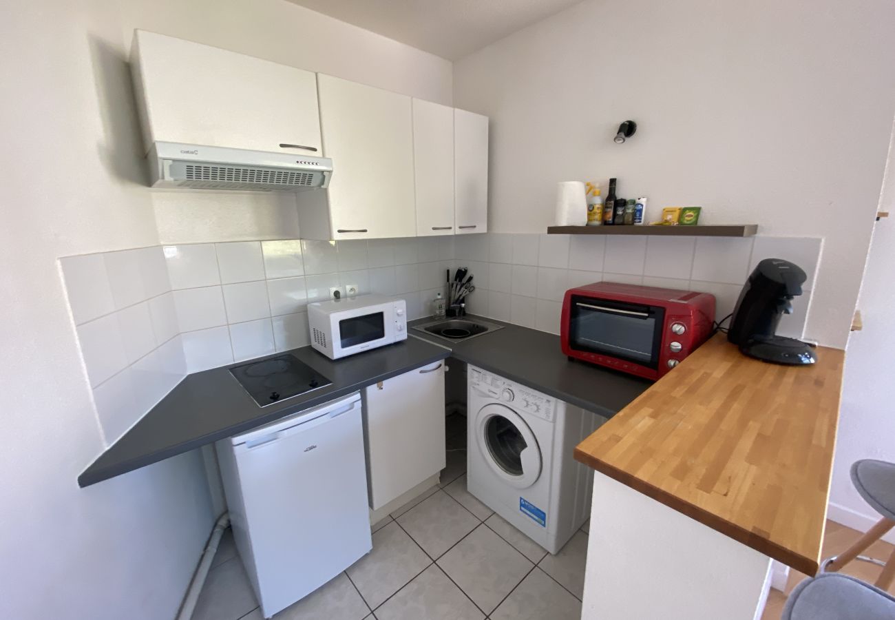 Appartement à Toulouse - Le Fer à Cheval : Agréable T2 avec petit Parking