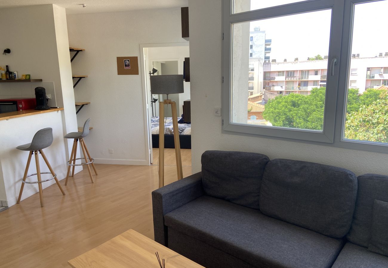 Appartement à Toulouse - Le Fer à Cheval : Agréable T2 avec petit Parking