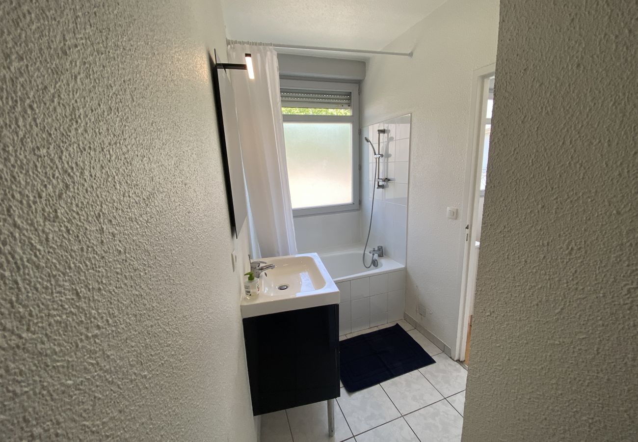 Appartement à Toulouse - Le Fer à Cheval : Agréable T2 avec petit Parking
