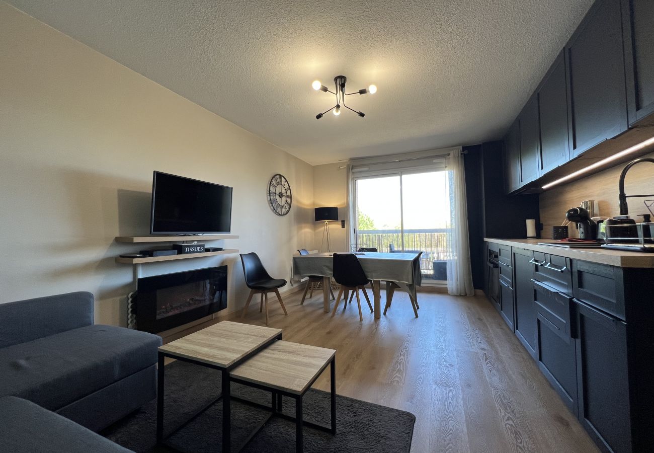Appartement à Toulouse - Le Zénith : Agréable T3 tout équipé proche Zénith