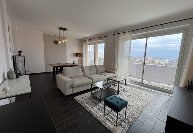 Appartement à Toulouse - Le Pyrénéen : T2 proche Gare avec vue incroyable Appartement à Toulouse - Le Pyrénéen : T2 proche Gare avec vue incroyable