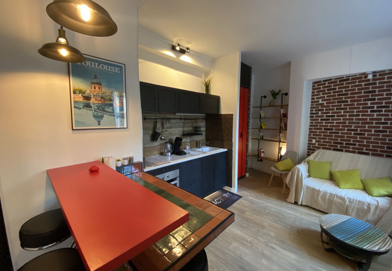 Appartement à Toulouse - L'Orient : T2 de caractère près de Jeanne d'Arc