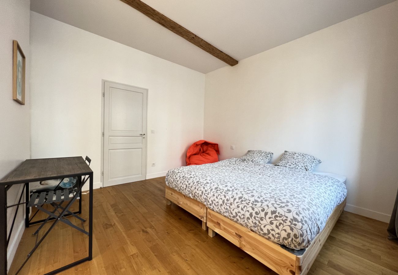 Appartement à Toulouse - Woody - T3 chaleureux au cœur de Saint-Aubin