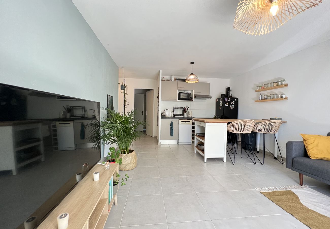 Appartement à Toulouse - La Louisiane: Lumineux T3 - Proche Métro