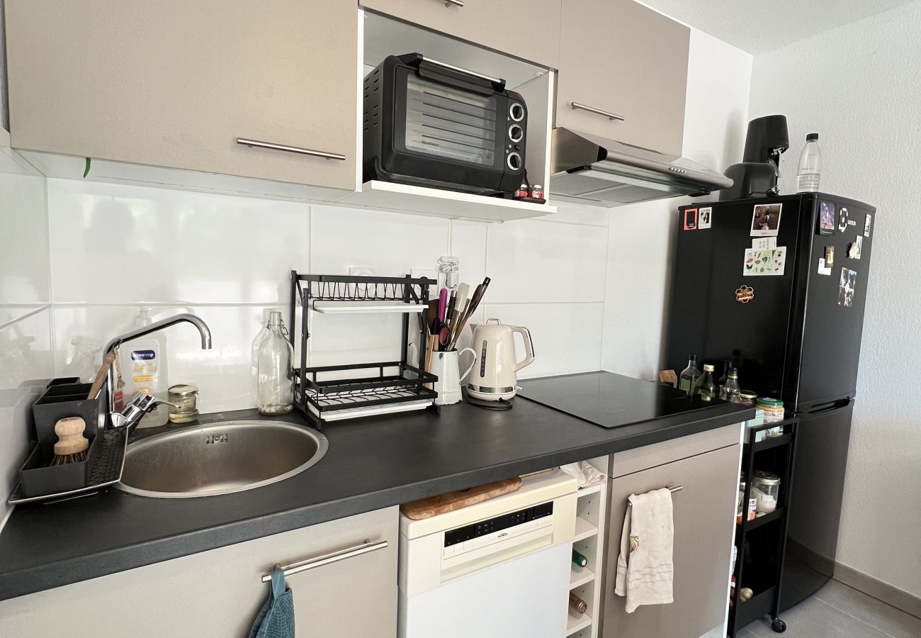 Appartement à Toulouse - La Louisiane: Lumineux T3 - Proche Métro