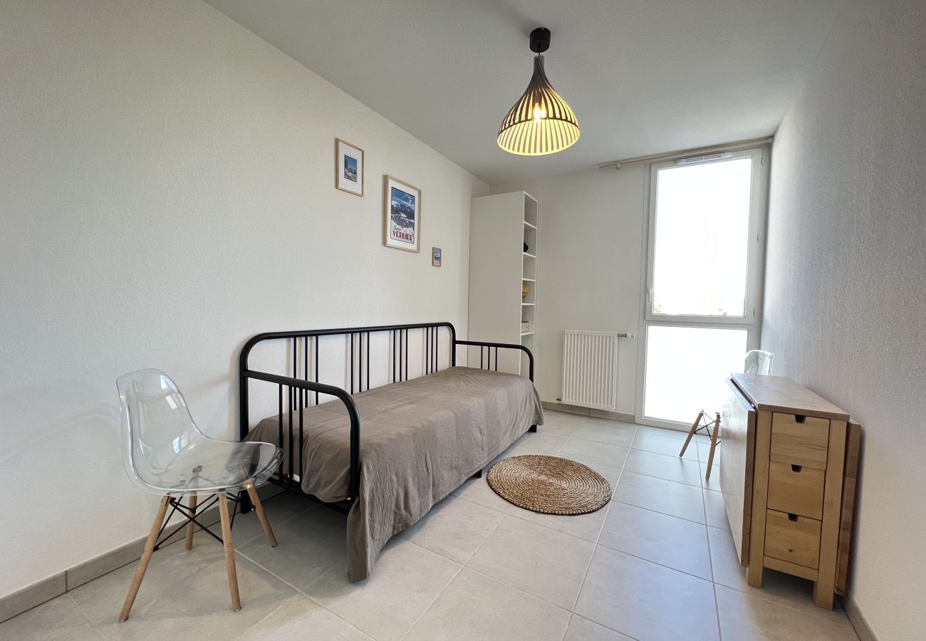 Appartement à Toulouse - La Louisiane: Lumineux T3 - Proche Métro