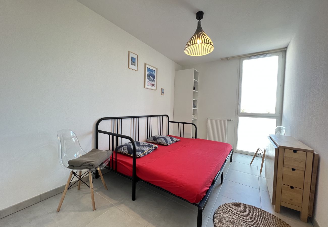 Appartement à Toulouse - La Louisiane: Lumineux T3 - Proche Métro