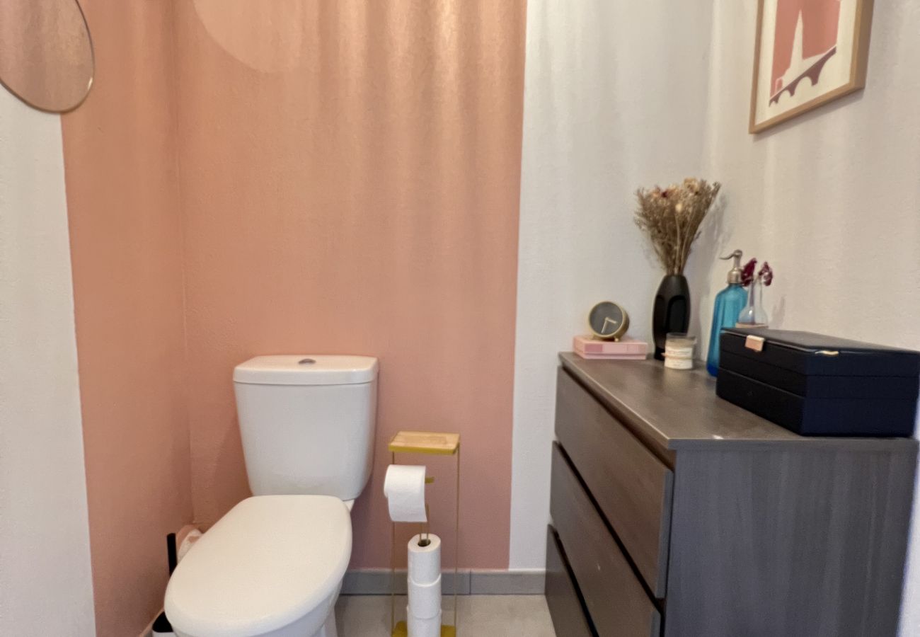 Appartement à Toulouse - La Louisiane: Lumineux T3 - Proche Métro