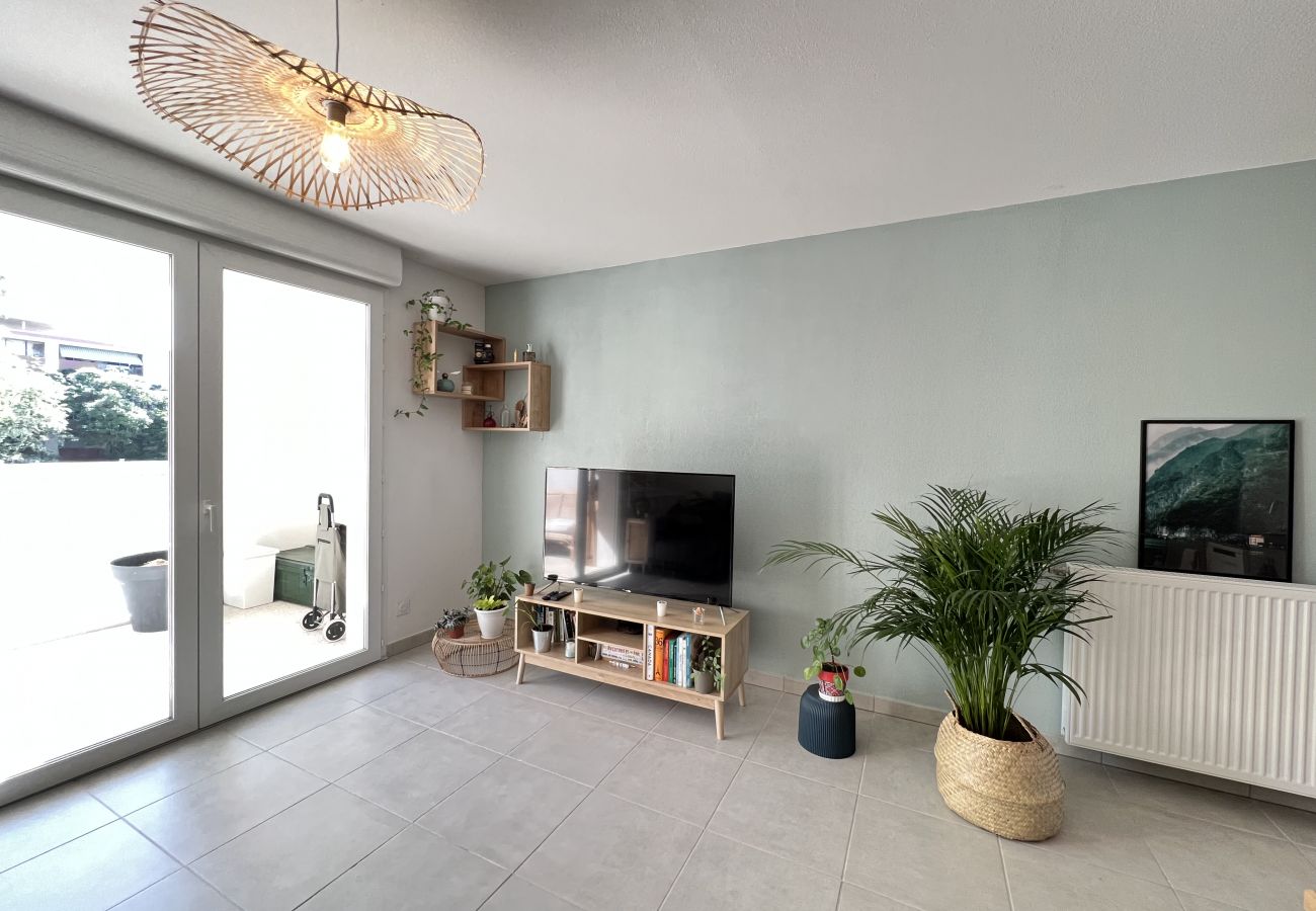 Appartement à Toulouse - La Louisiane: Lumineux T3 - Proche Métro