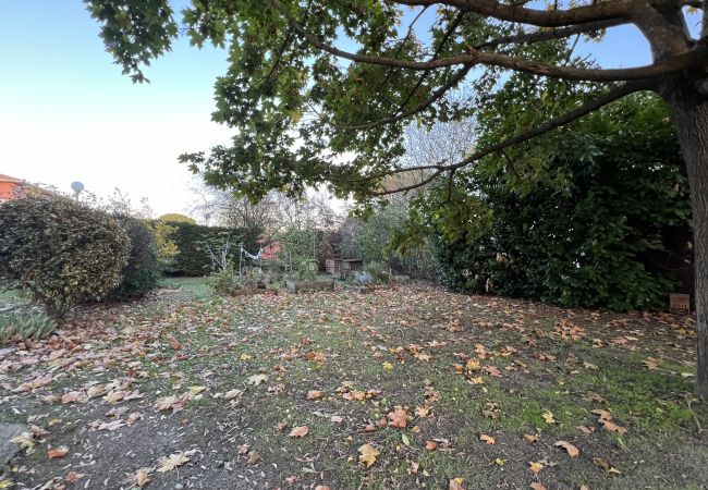 Appartement à Toulouse - Le Floral - 2p - Lumineux & Calme - Parking/Wifi Appartement à Toulouse - Le Floral - 2p - Lumineux & Calme - Parking/Wifi