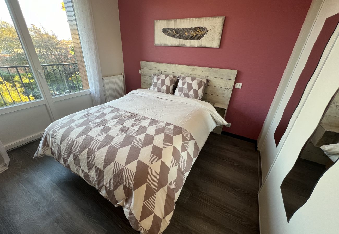 Appartement à Toulouse - Le Floral - 2p - Lumineux & Calme - Parking/Wifi