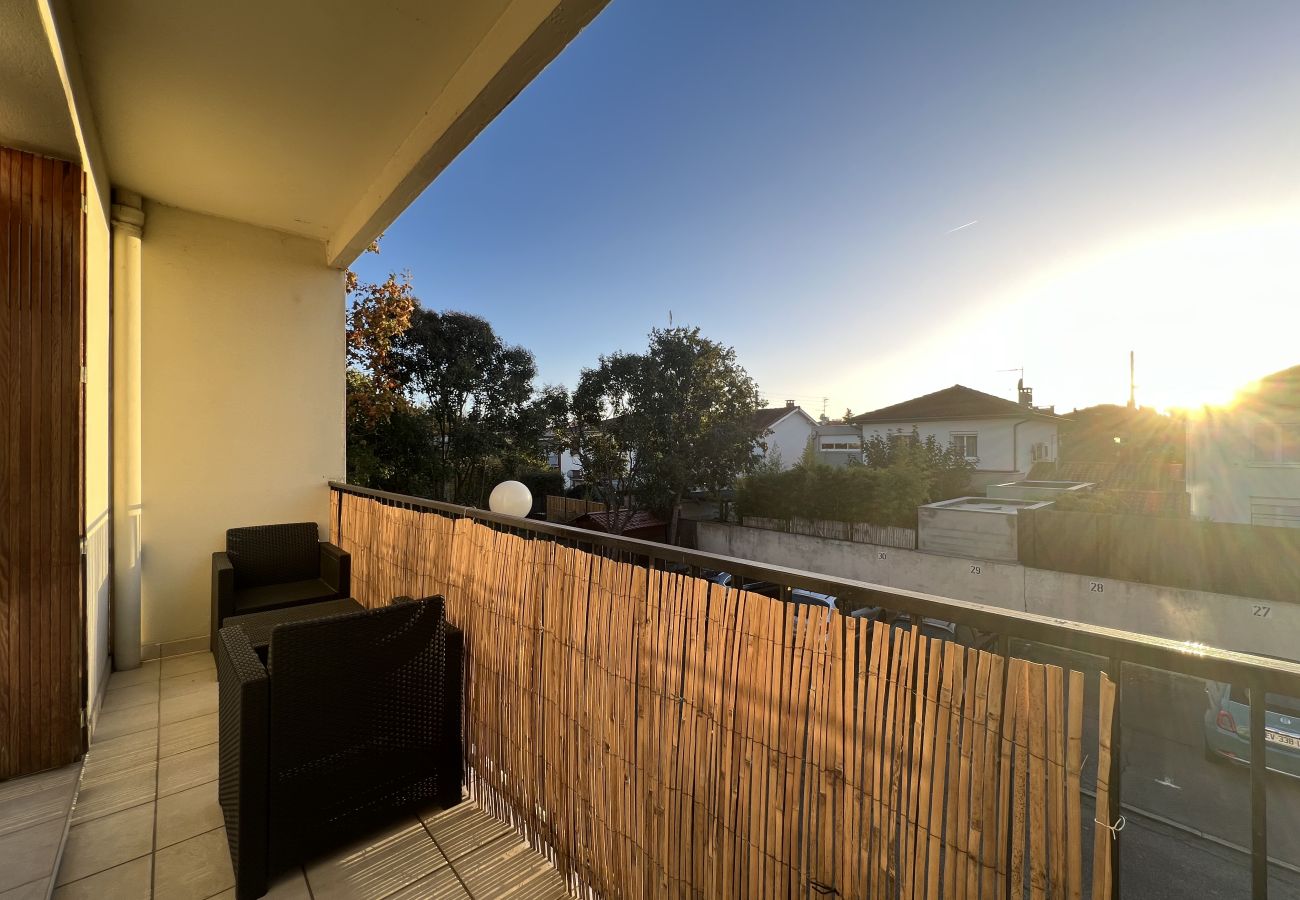 Appartement à Toulouse - Le Floral - 2p - Lumineux & Calme - Parking/Wifi