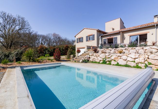 Maison à Mondonville - La Tendresse - Maison Familliale avec Piscine