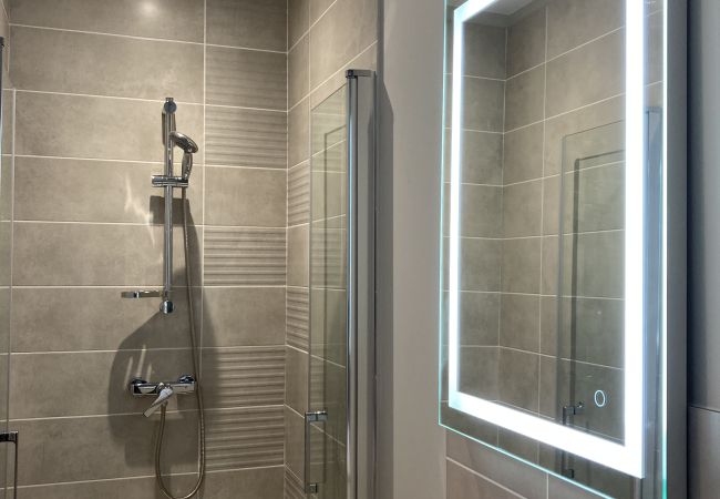 Studio à Toulouse - Occitan, Studio climatisé & Lumineux avec Parking Studio à Toulouse - Occitan, Studio climatisé & Lumineux avec Parking