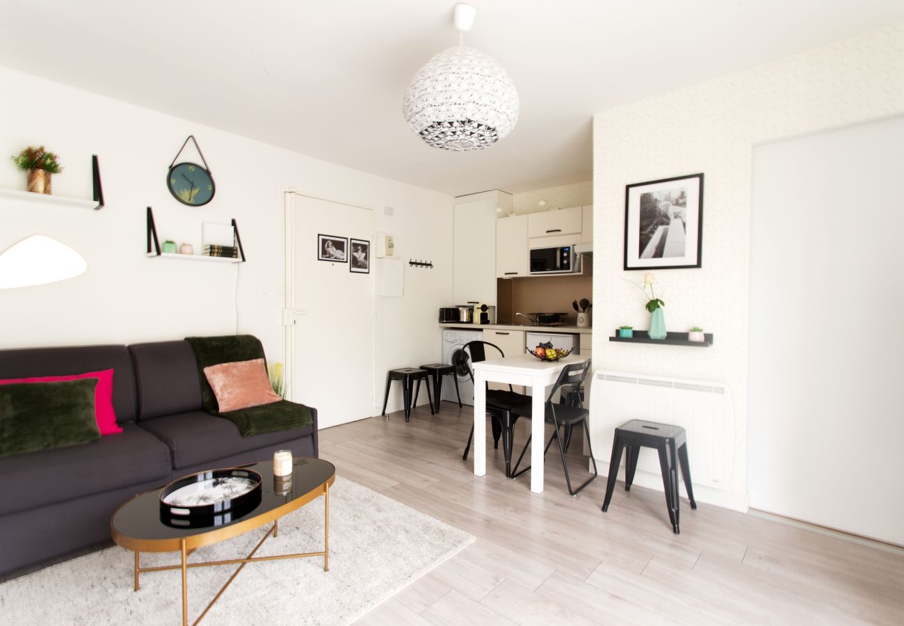 Appartement à Blagnac - Marylin - Studio chic et calme proche Airbus aérop