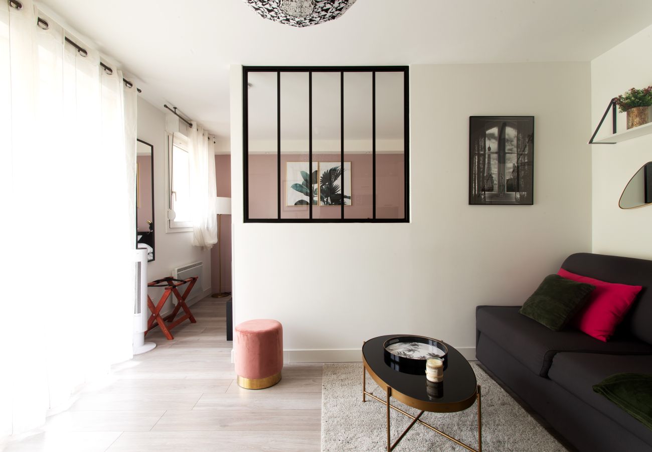 Appartement à Blagnac - Marylin - Studio chic et calme proche Airbus aérop