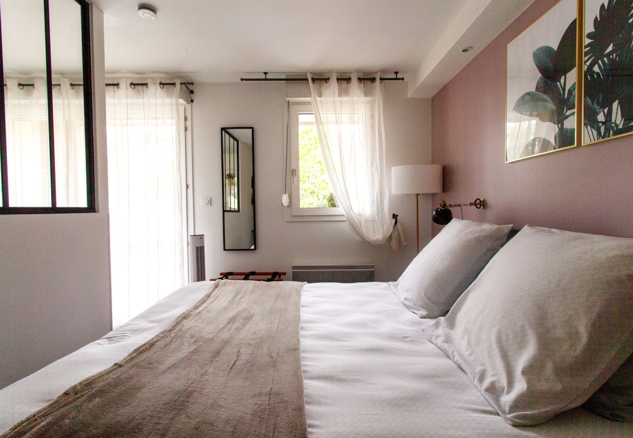 Appartement à Blagnac - Marylin - Studio chic et calme proche Airbus aérop