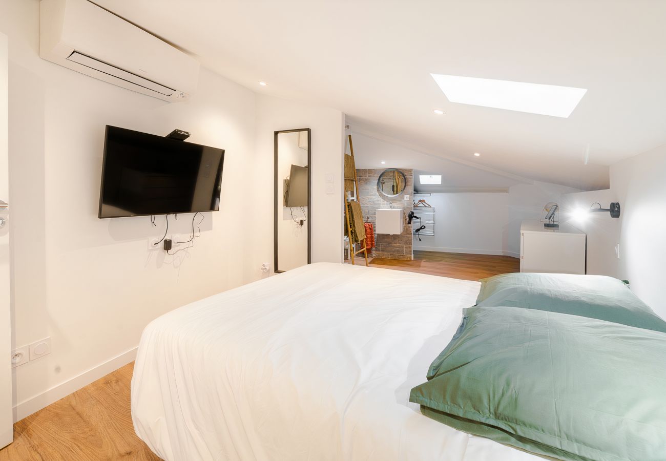 Apartment in Toulouse - Le Saint-George : Charmant Duplex Climatisé