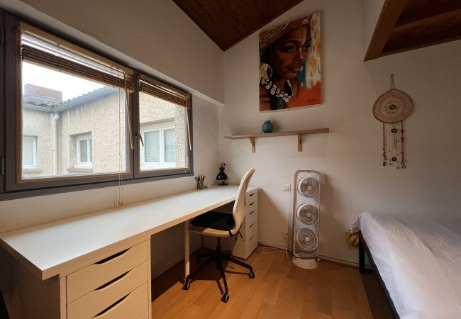 Apartment in Toulouse - L'Esquirol ☀︎ Studio Charmant ☀︎ Coeur de Toulouse 