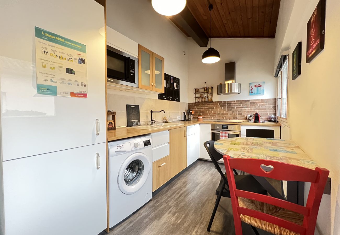 Apartment in Toulouse - L'Esquirol : Charmant T1bis au coeur de Toulouse