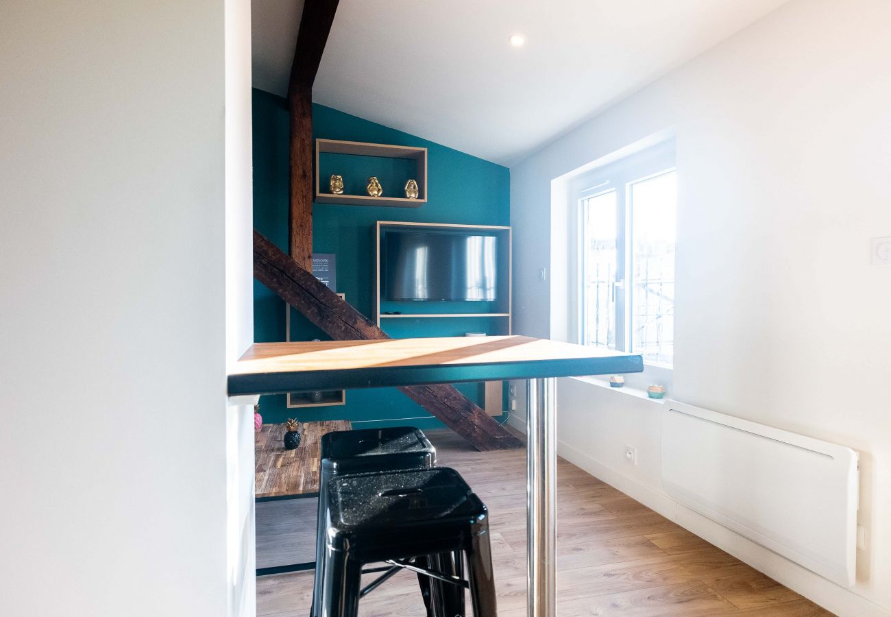 Apartment in Toulouse - Le Puits-Clos : T2 sous les toits proche Capitole