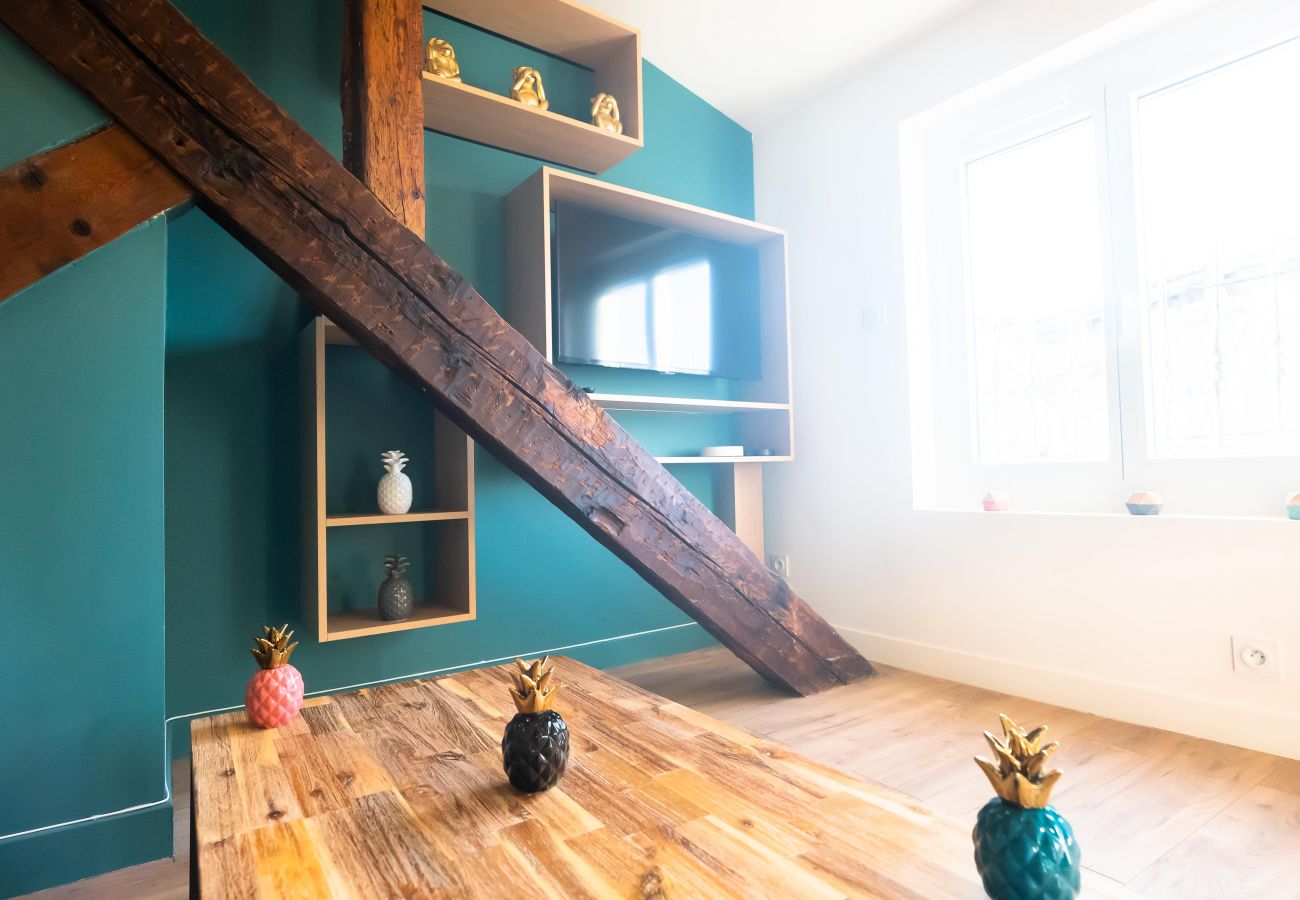 Apartment in Toulouse - Le Puits-Clos : T2 sous les toits proche Capitole