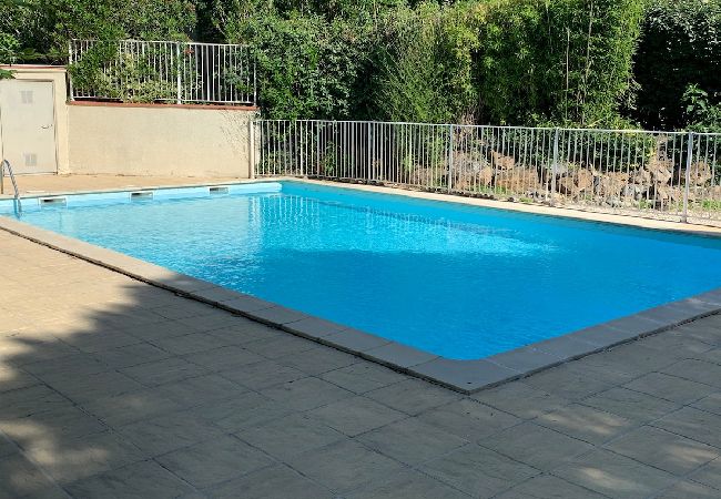 Apartment in Toulouse - Le CoZen - T2 cozy zen with parking & garden Apartment in Toulouse - Le CoZen - T2 cozy zen with parking & garden