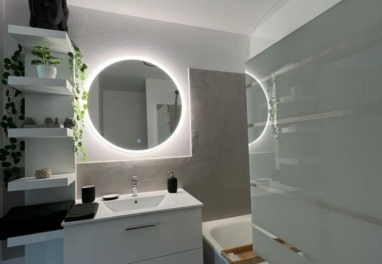 Apartment in Toulouse - Le Cozen - 4p - Jardin & parking proche centre