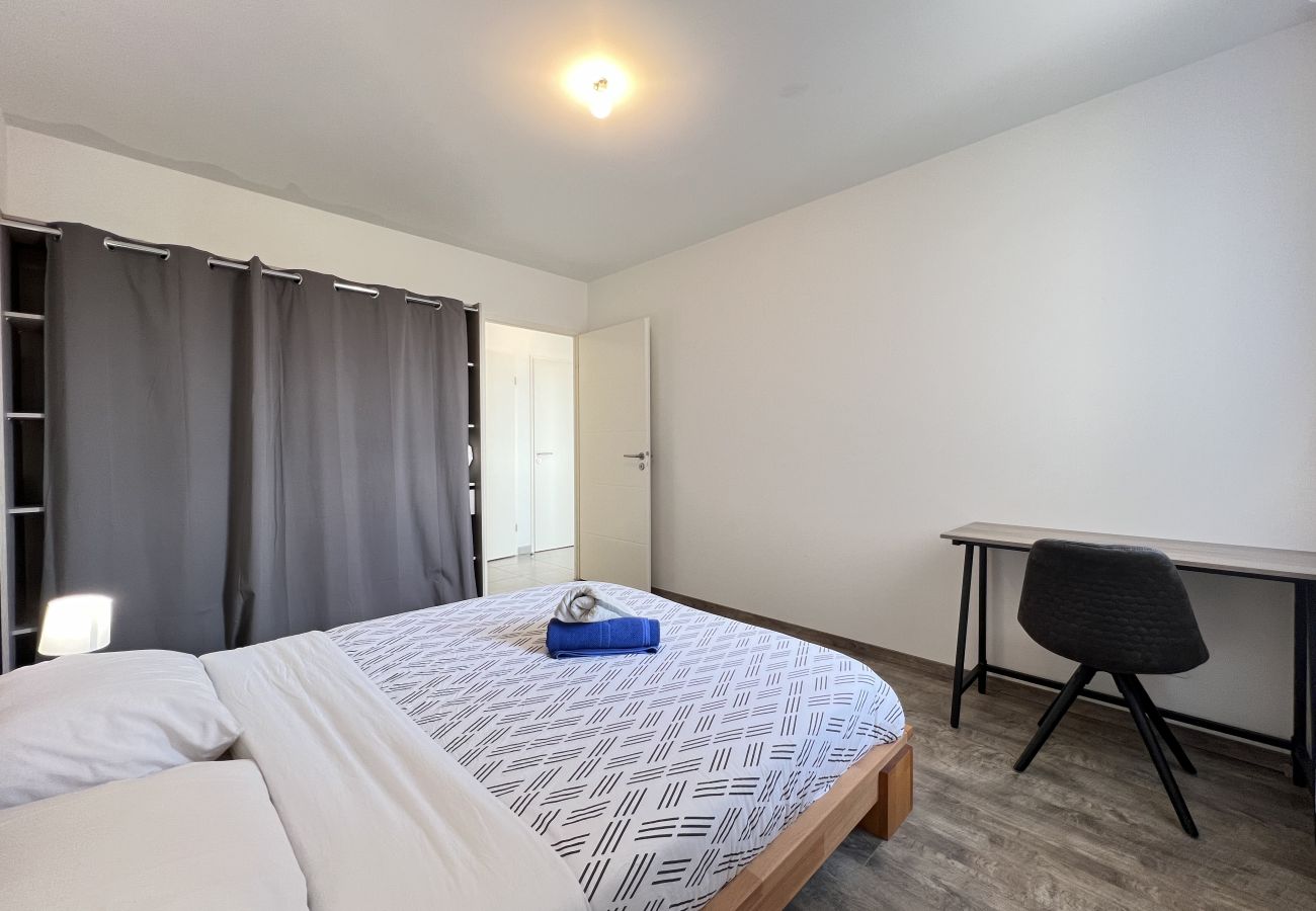 Apartment in Frouzins - Le Lamartine : baignez dans la nature en ville