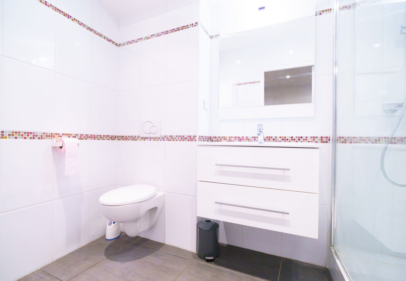 Apartment in Toulouse - Le Nightflyer : Atypique T2 Climatisé