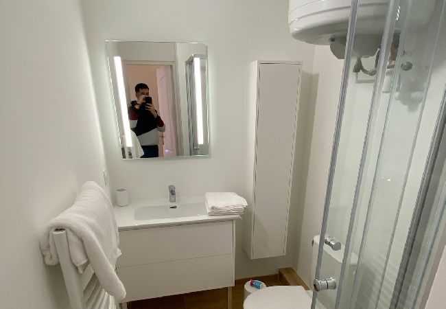 Apartment in Toulouse - Le Garonne🌊Agréable Studio☀︎ proche du Capitole  Apartment in Toulouse - Le Garonne🌊Agréable Studio☀︎ proche du Capitole