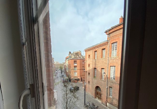 Apartment in Toulouse - Le Garonne🌊Agréable Studio☀︎ proche du Capitole  Apartment in Toulouse - Le Garonne🌊Agréable Studio☀︎ proche du Capitole