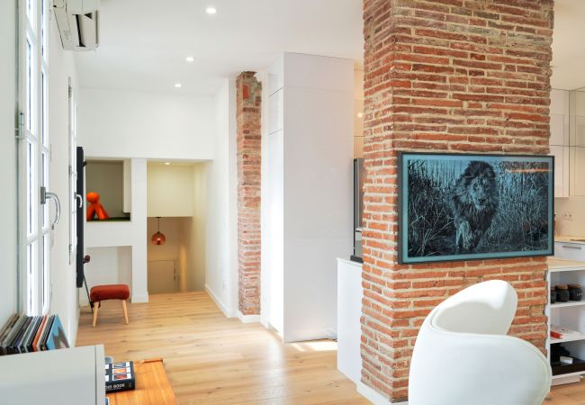 Apartment in Toulouse - Le Filatiers Loft aux Carmes