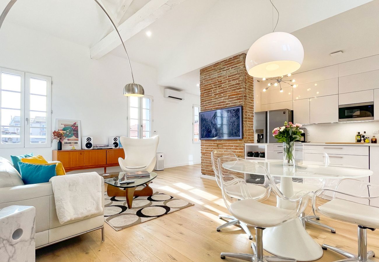 Apartment in Toulouse - Le Filatiers : incroyable loft aux Carmes