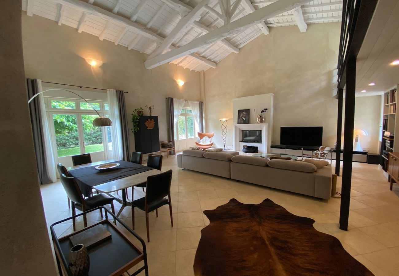 Villa in Saint-Michel-de-Lanès - La Lauragaise - Exceptionnelle Villa avec Piscine