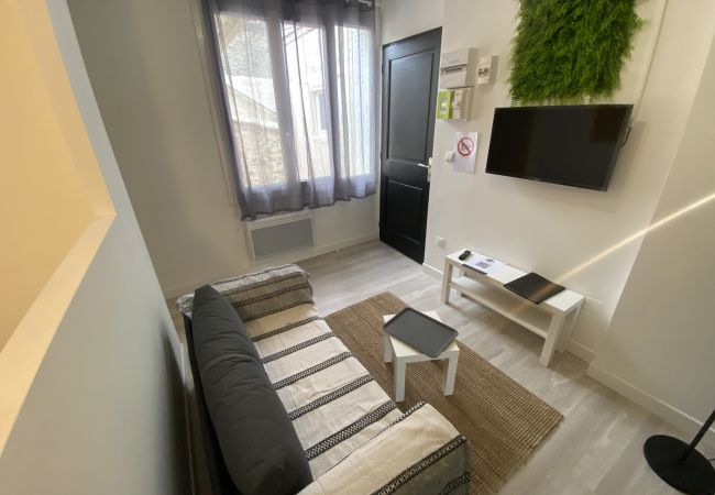 Apartment in Toulouse - L'Arène : T1bis refait à neuf à deux pas du métro Apartment in Toulouse - L'Arène : T1bis refait à neuf à deux pas du métro