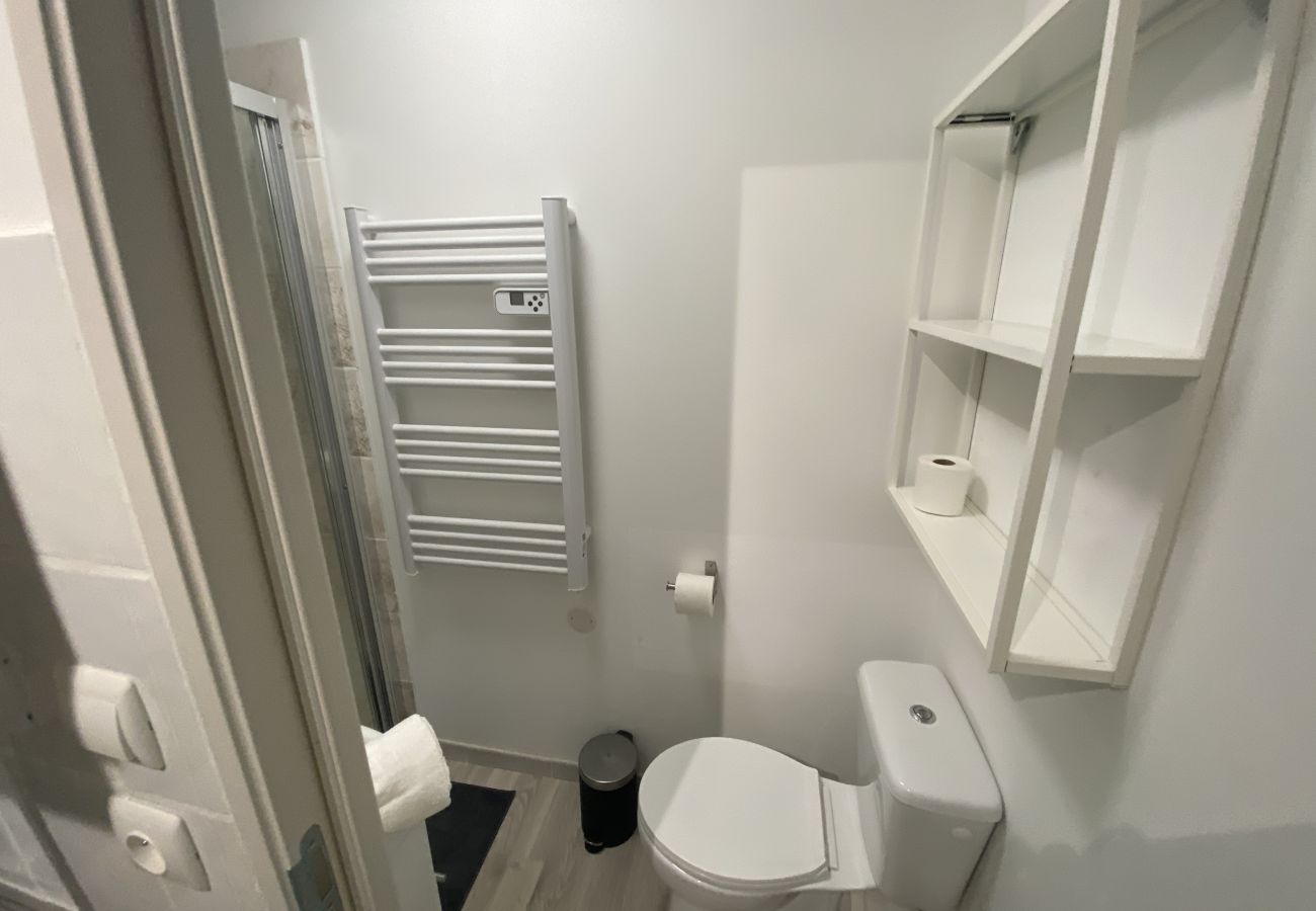 Apartment in Toulouse - Le Coquet - Studio proche métro