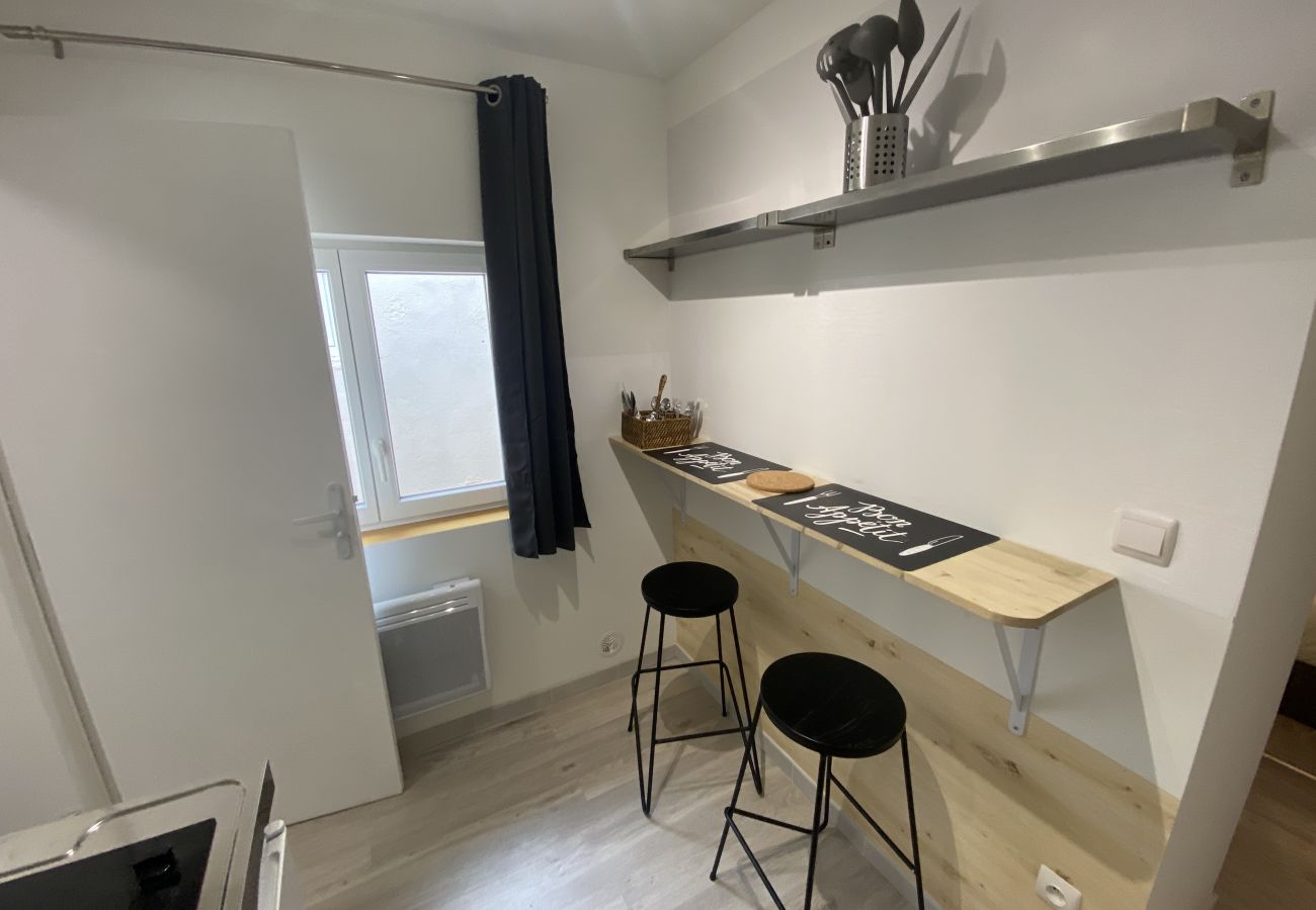 Apartment in Toulouse - Le Coquet - Studio proche métro