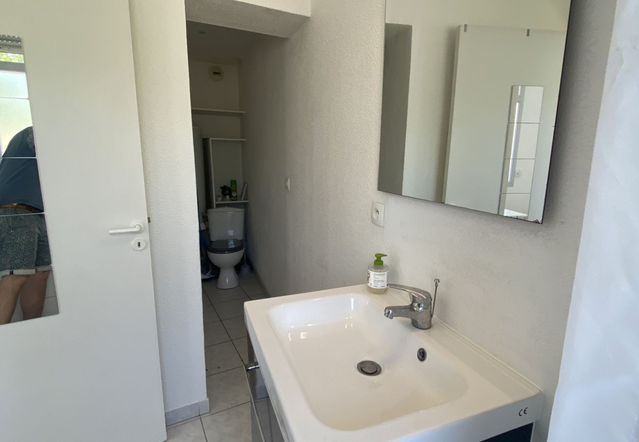 Apartment in Toulouse - Le Fer à Cheval : Agréable T2 avec petit Parking