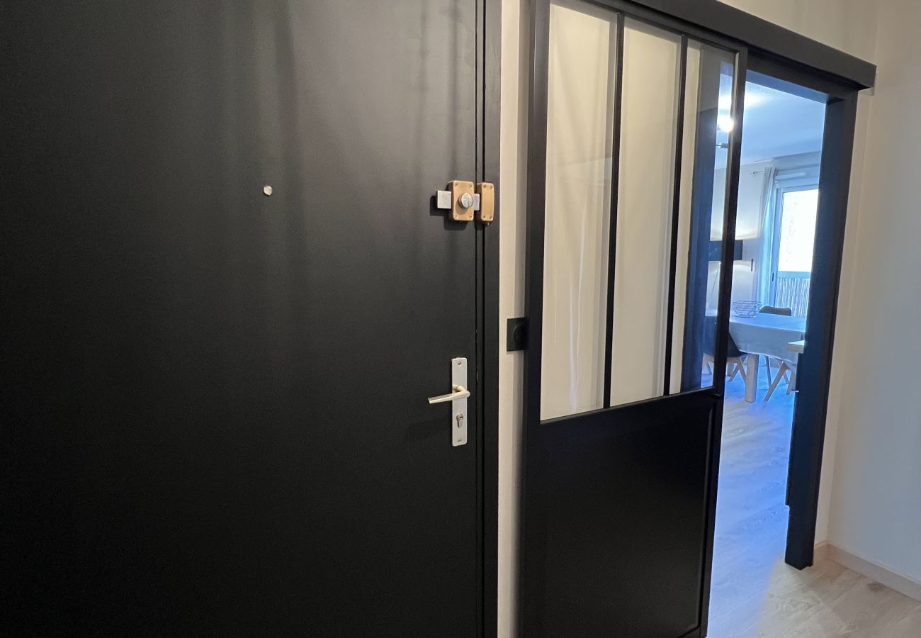 Apartment in Toulouse - Le Zénith : Agréable T3 tout équipé proche Zénith