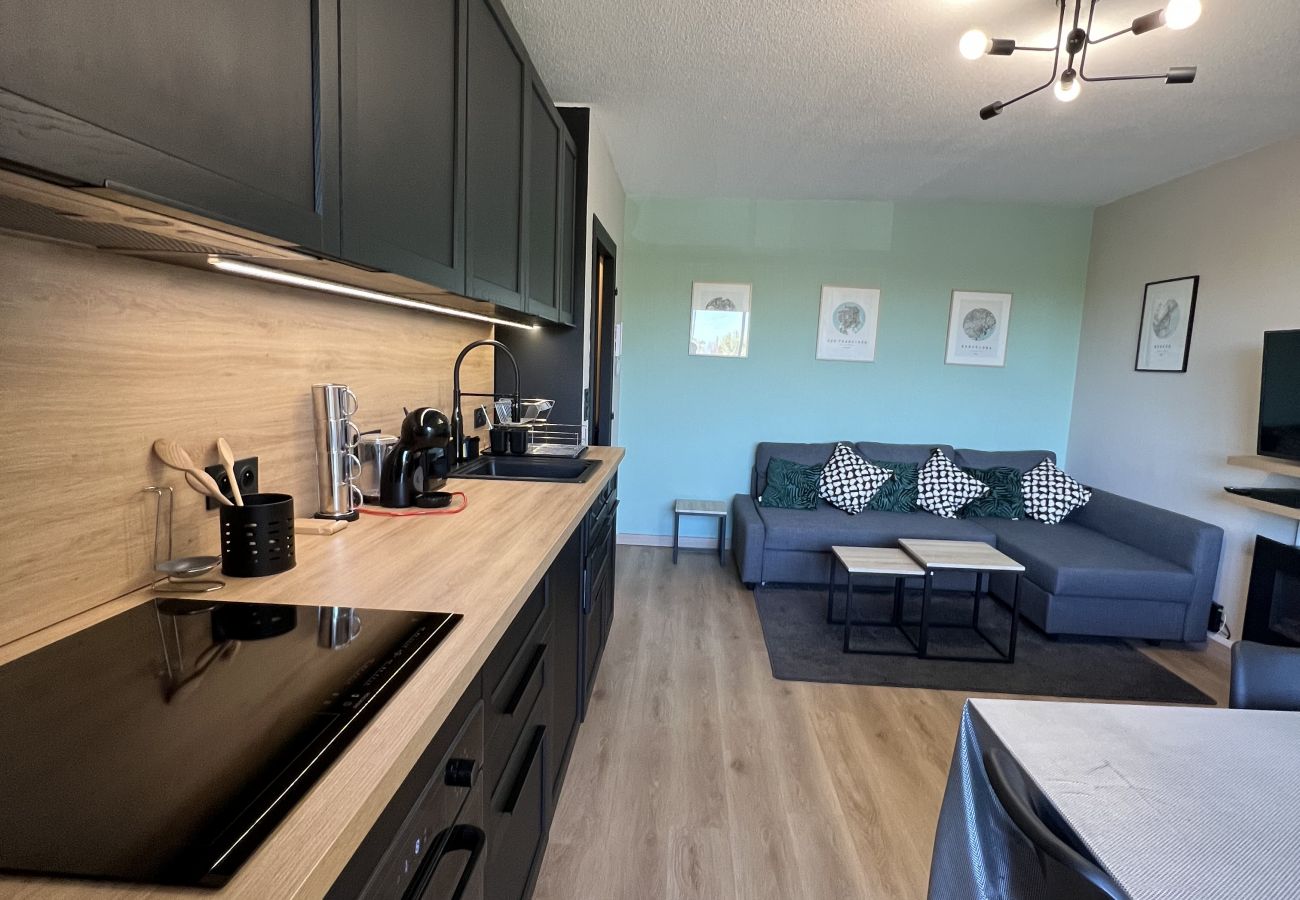 Apartment in Toulouse - Le Zénith : Agréable T3 tout équipé proche Zénith