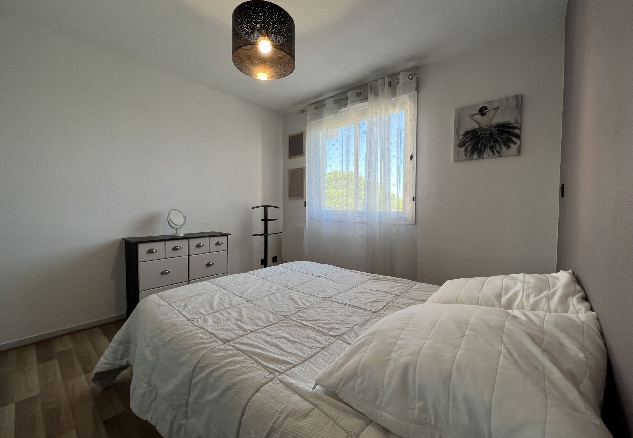 Apartment in Toulouse - Le Zénith : Agréable T3 tout équipé proche Zénith